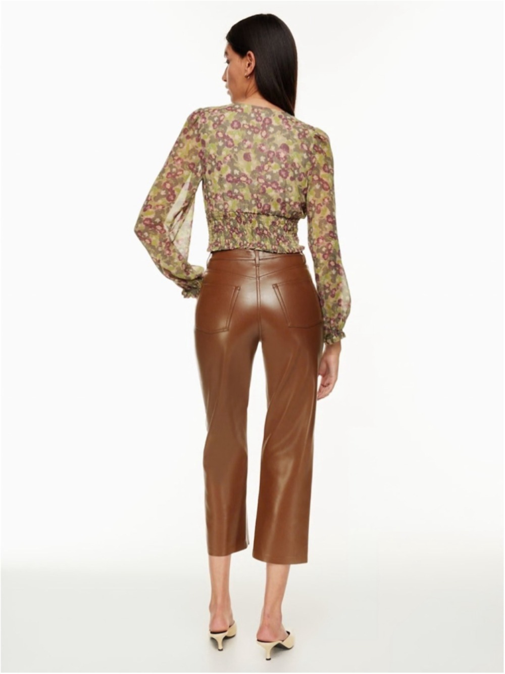 Aritzia The Melina Cropped Pant in Cognac Size 2 - Picture 3 of 15